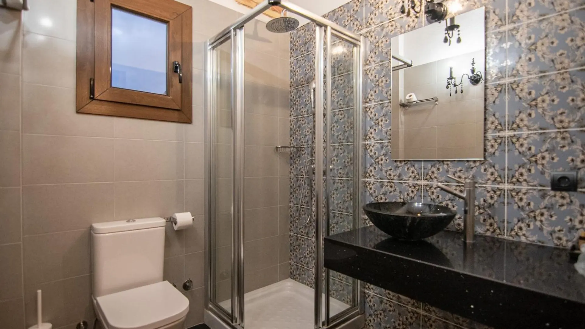 Masia Tinet Guest House Deltebre Spain
