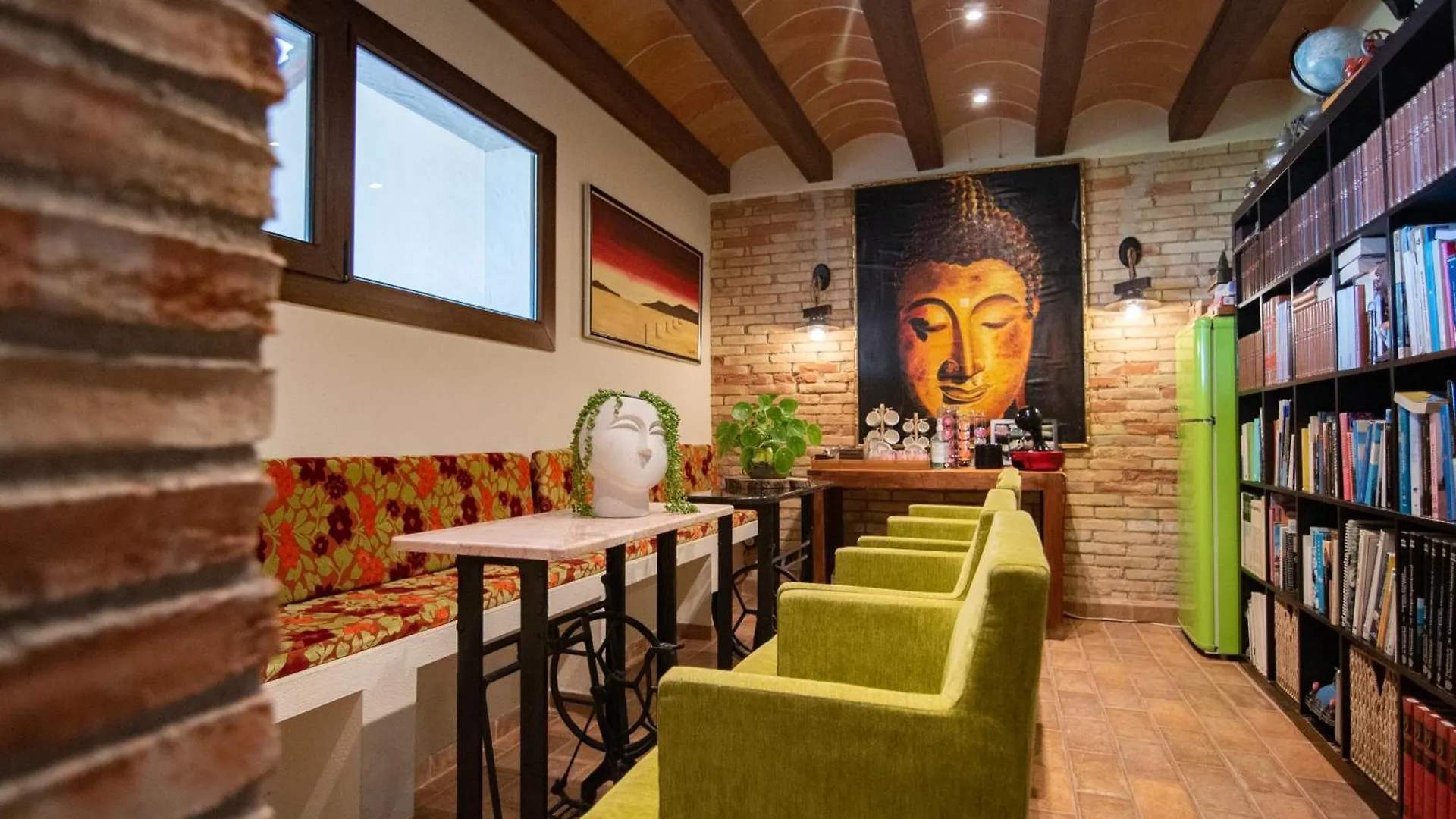 Masia Tinet Guest House Deltebre