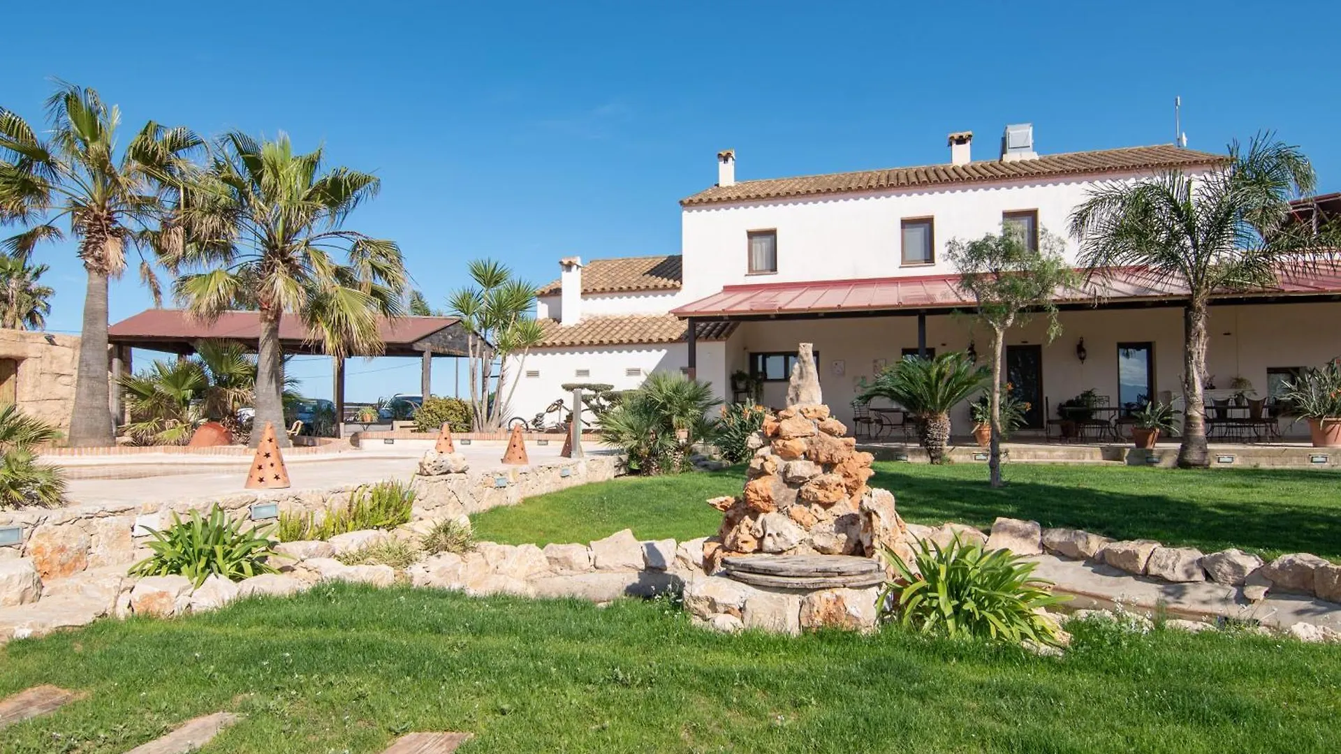 Masia Tinet Guest House Deltebre Spain